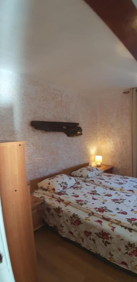Atmatas Hotel Bernāti Kültér fotó