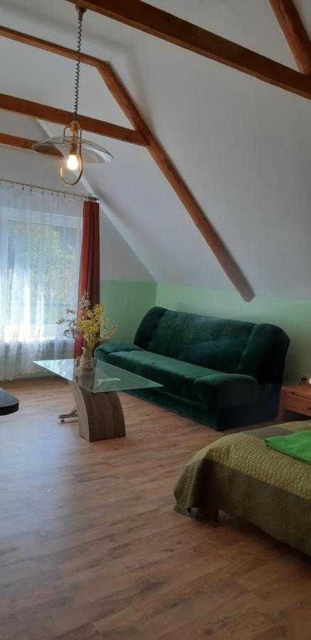 Atmatas Hotel Bernāti Kültér fotó